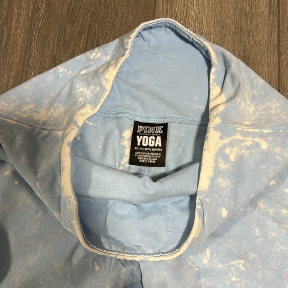 Victoria’s Secret PINK Biker Short - Picture 3 of 3